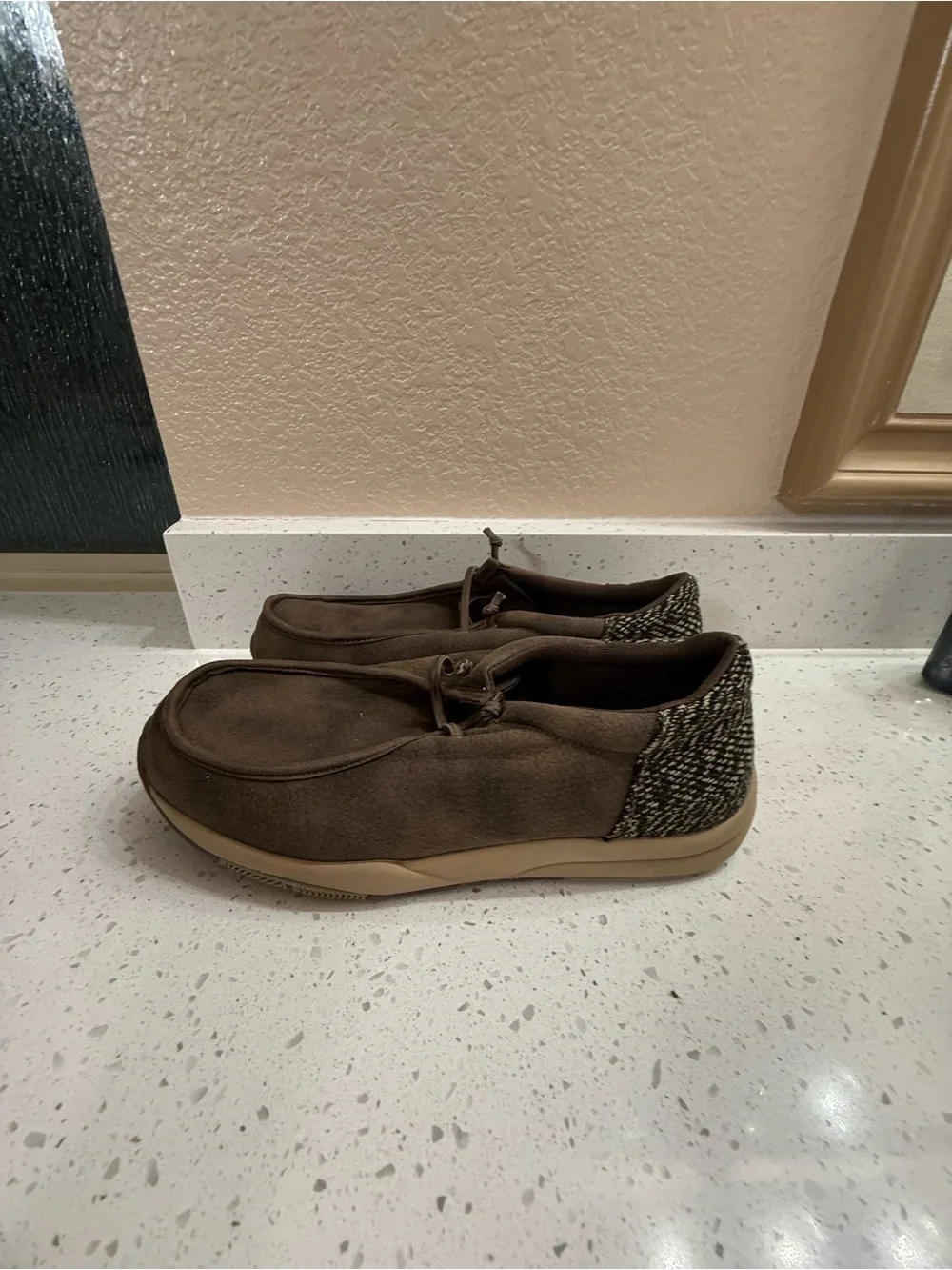 Roper Men’s 12D Brown Moc Toe Casual Shoes Woven Heel